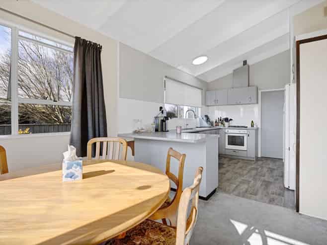 95 Kelly Street, Inglewood