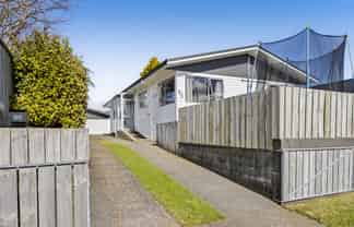95 Kelly Street, Inglewood