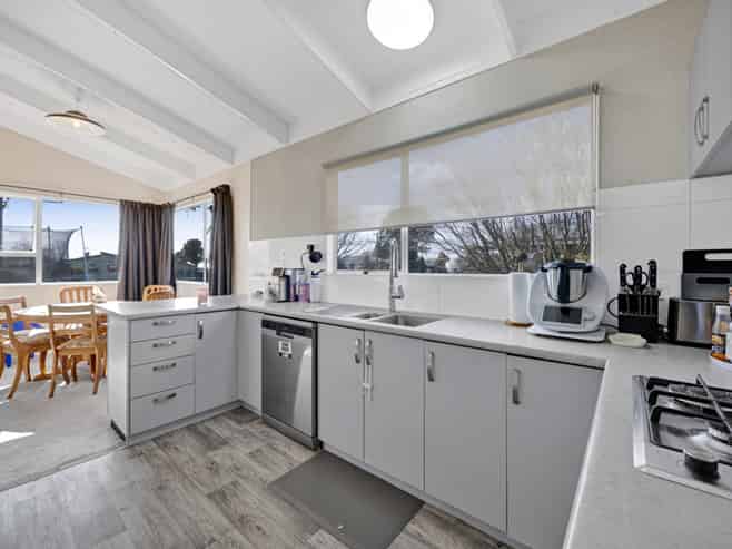 95 Kelly Street, Inglewood