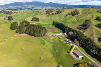 1026 Limeworks Loop Road, Te Pahu