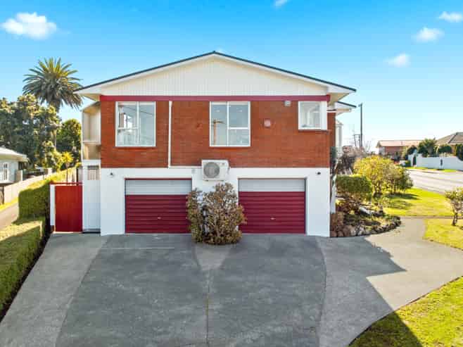 5/16 Warren Avenue, Three Kings