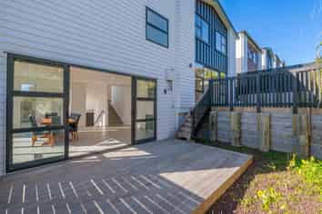 4 Pleasant Way, Gulf Harbour