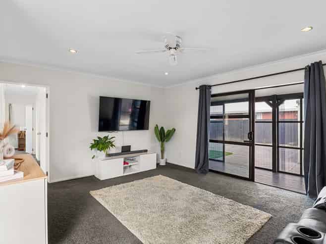 1/42 Bicknor Street, Templeton