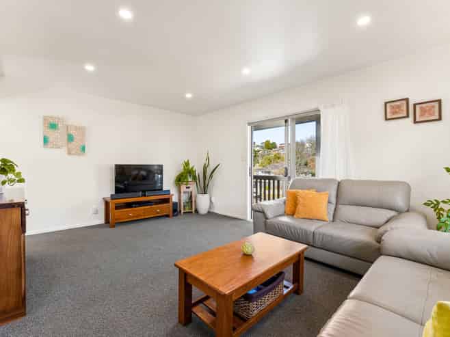 42 Trias Road, Totara Vale