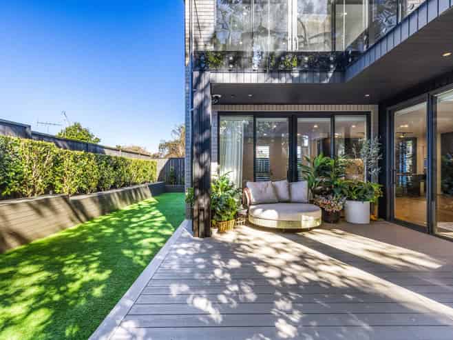 5B Bishop Street, Epsom