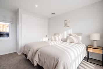 63 Milford Road, Milford