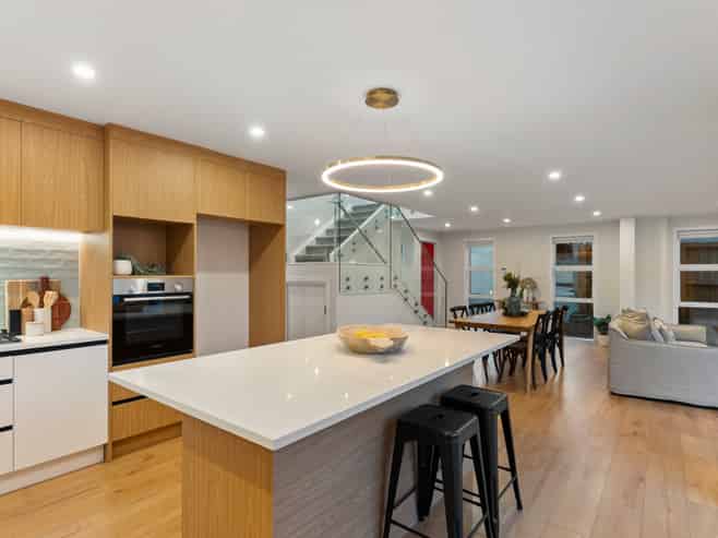 62A Vandeleur Avenue, Birkdale