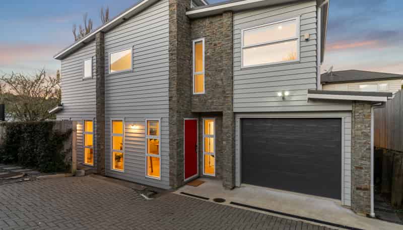 62A Vandeleur Avenue, Birkdale