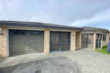 17A Capistrano Mews, Goodwood Heights