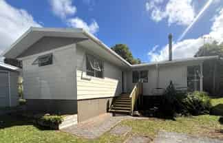 33 Paramount Parade, Tikipunga