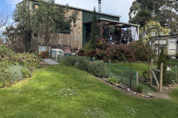 61 Derby Street, Hampden