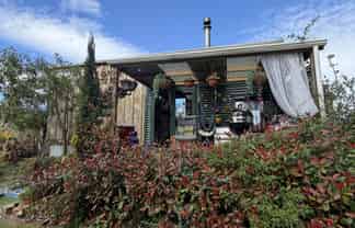 61 Derby Street, Hampden