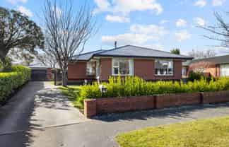 6 Kingsgate Place, Burnside
