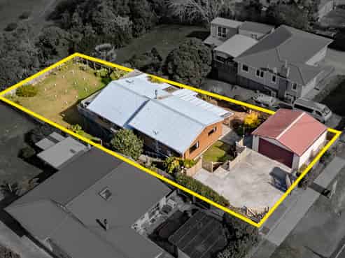 48 McEntee Road, Waitakere