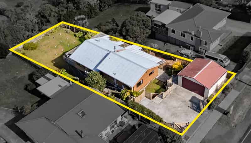 48 McEntee Road, Waitakere
