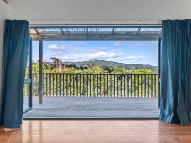 48 McEntee Road, Waitakere