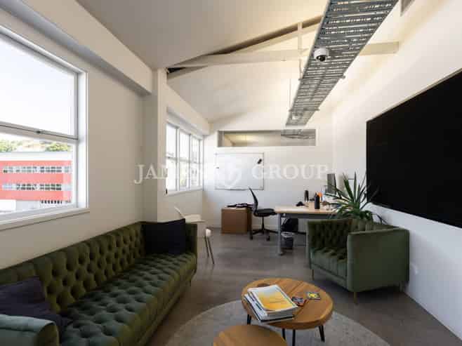 TOP FLOOR OFFICE - HEART OF NEWMARKET