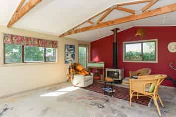 18 Svenson Road, Waipukurau and Surrounds