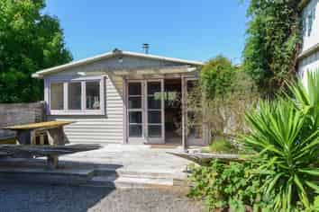 18 Svenson Road, Waipukurau and Surrounds
