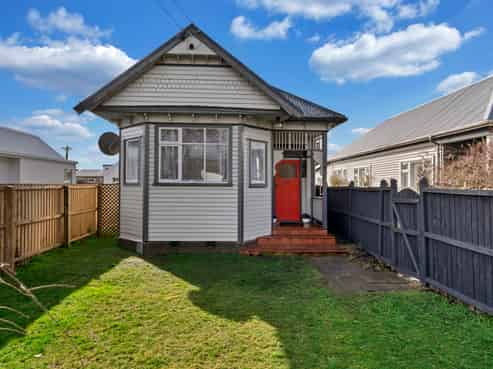 123 Fisher Avenue, Beckenham