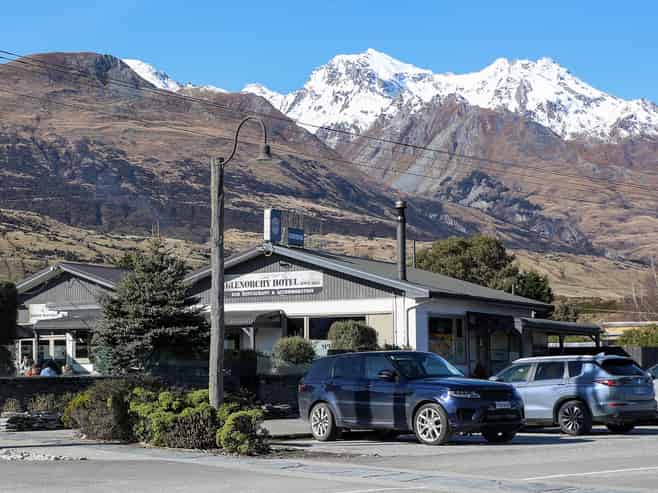Iconic Glenorchy Freehold Going Concern