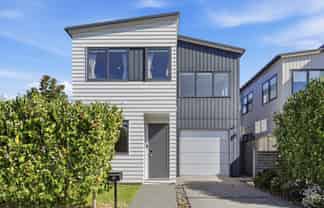 64 Exmoor Road, Karaka