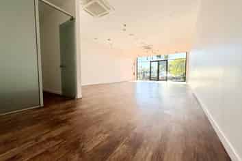 88M² MODERN RETAIL/OFFICE FOR LEASE
