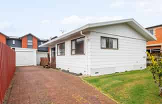 48 York Street, Hamilton East