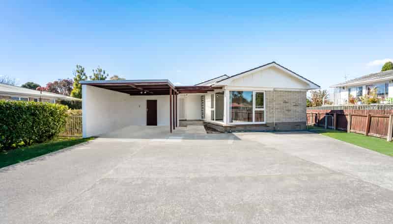 382 Great South Road, Opaheke