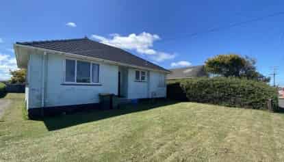 158 Glover Road, Hawera