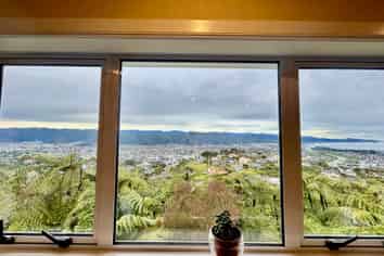 42 Arahiwi Grove, Tirohanga