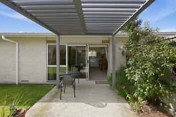 1 Lisa Crescent, Mangakakahi