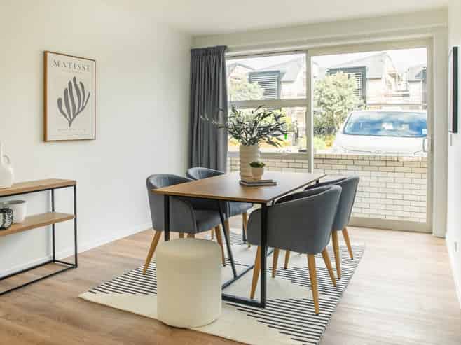 7/1 Karoro Court, Hobsonville