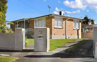 13 Frederick Drive, Dinsdale
