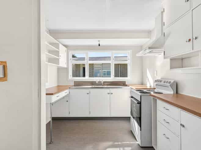 22B Chamberlain Place, Chartwell