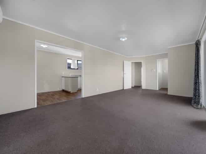 25 Sharland Avenue, Manurewa East