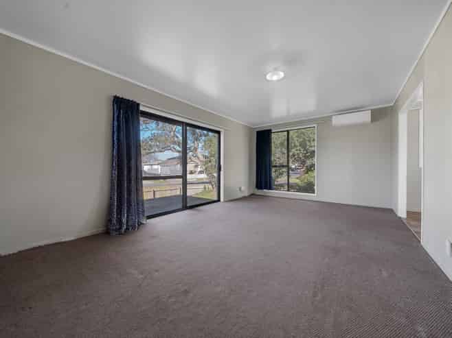 25 Sharland Avenue, Manurewa East