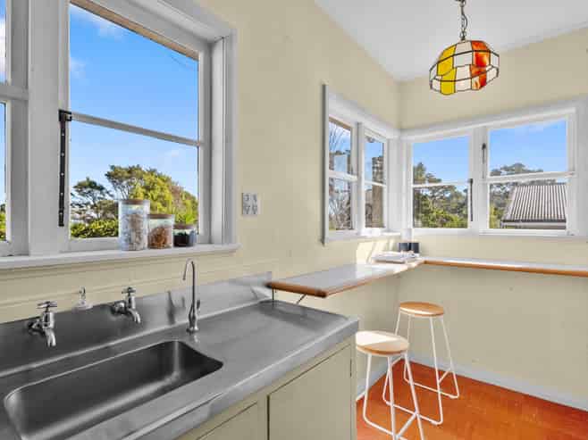 50 Taumata Road, Sandringham