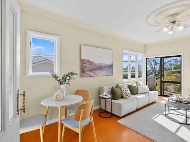 50 Taumata Road, Sandringham