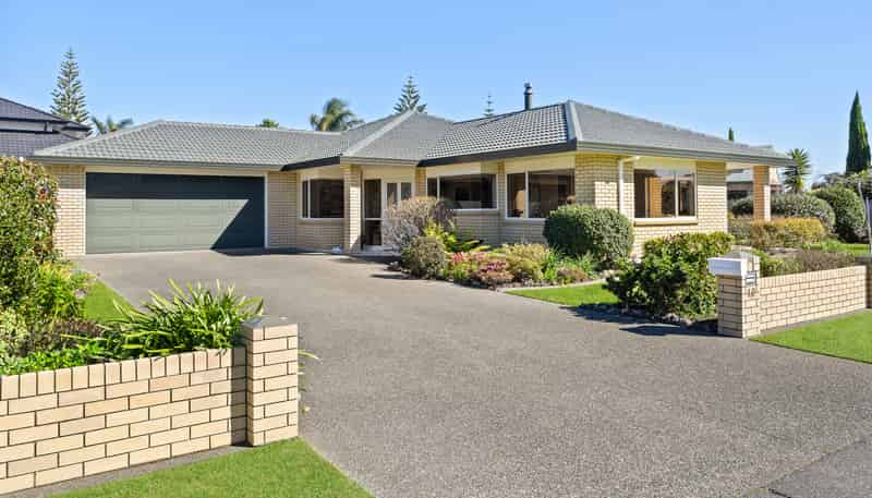 40 Settlers Grove, Orewa