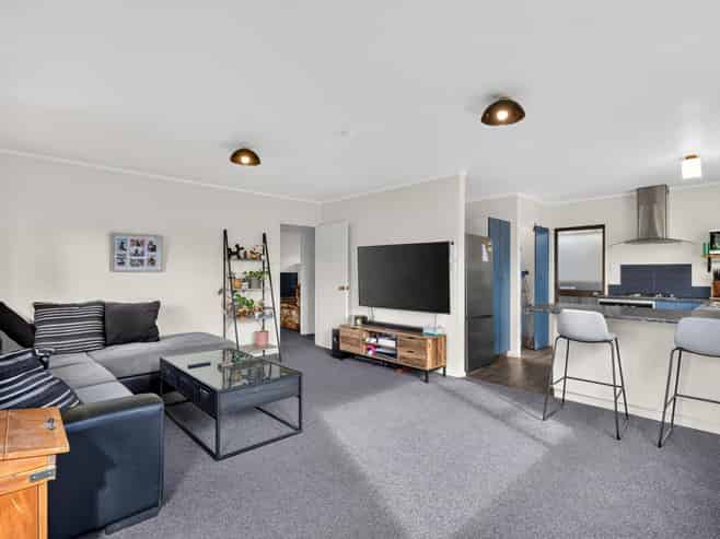 4/27 Ranui Road, Stoke