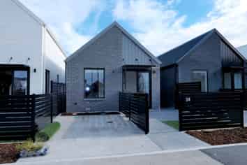 24/160 Mazengarb Rd, Paraparaumu