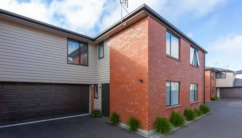 2/486  Manchester Street, Saint Albans