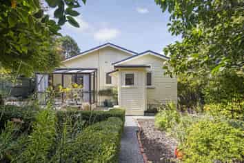 26 Cooper Street, Karori