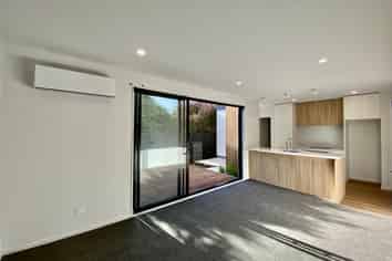3/63  Waltham Road, Sydenham