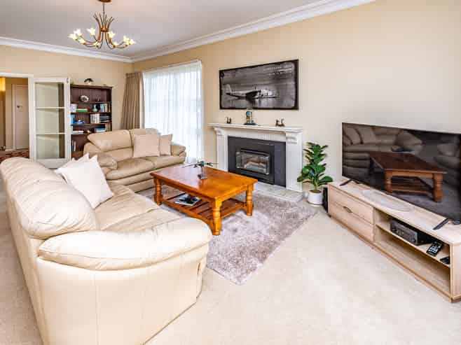 20 Great North Road, Saint Johns Hill