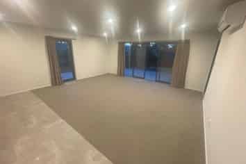 64 Edward Avenue, Edgeware