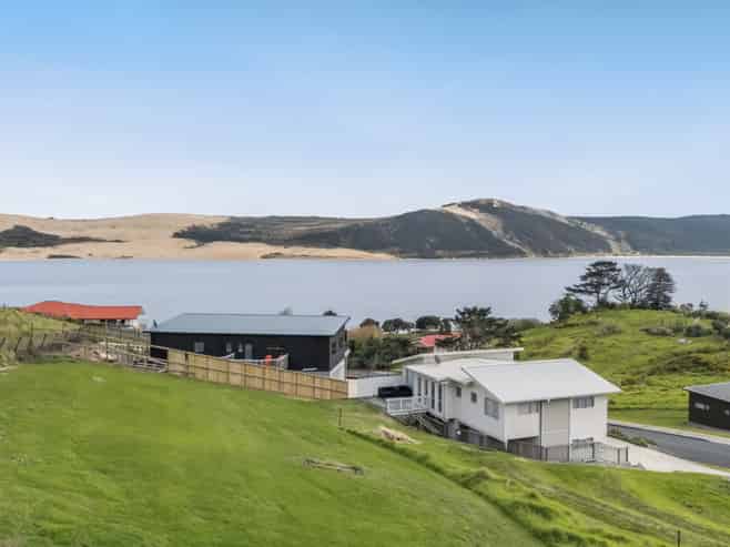 34 Opononi Heights Drive, Opononi