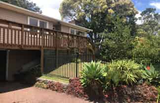 5 Atkinson Road, Titirangi