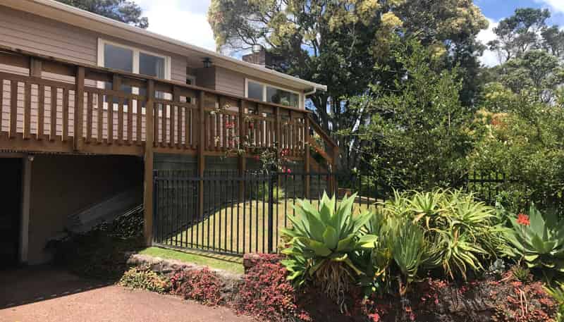 5 Atkinson Road, Titirangi